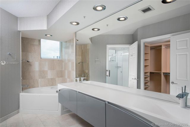 $520,000 | 3370 Hidden Bay Drive, Unit 1210, Aventura, FL 33180