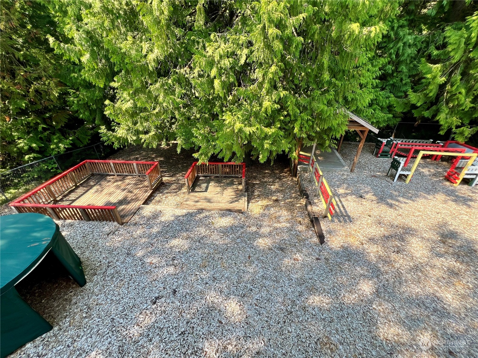 13318 Beverly Park Road Mukilteo, WA 98275 - Photo 14 of 37