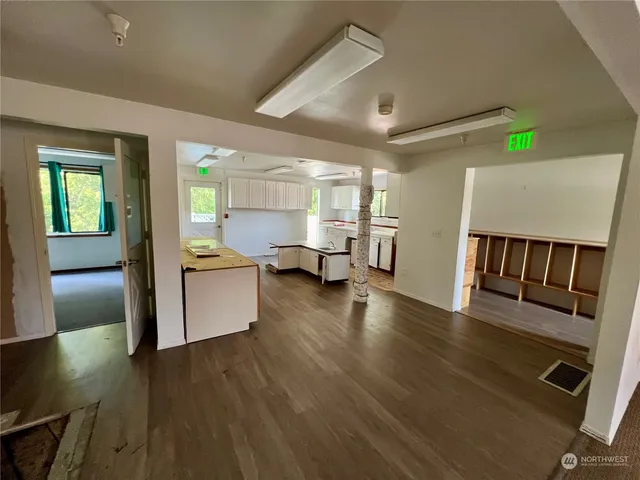 $1,750,000 | 13318 Beverly Park Road, Mukilteo, WA 98275