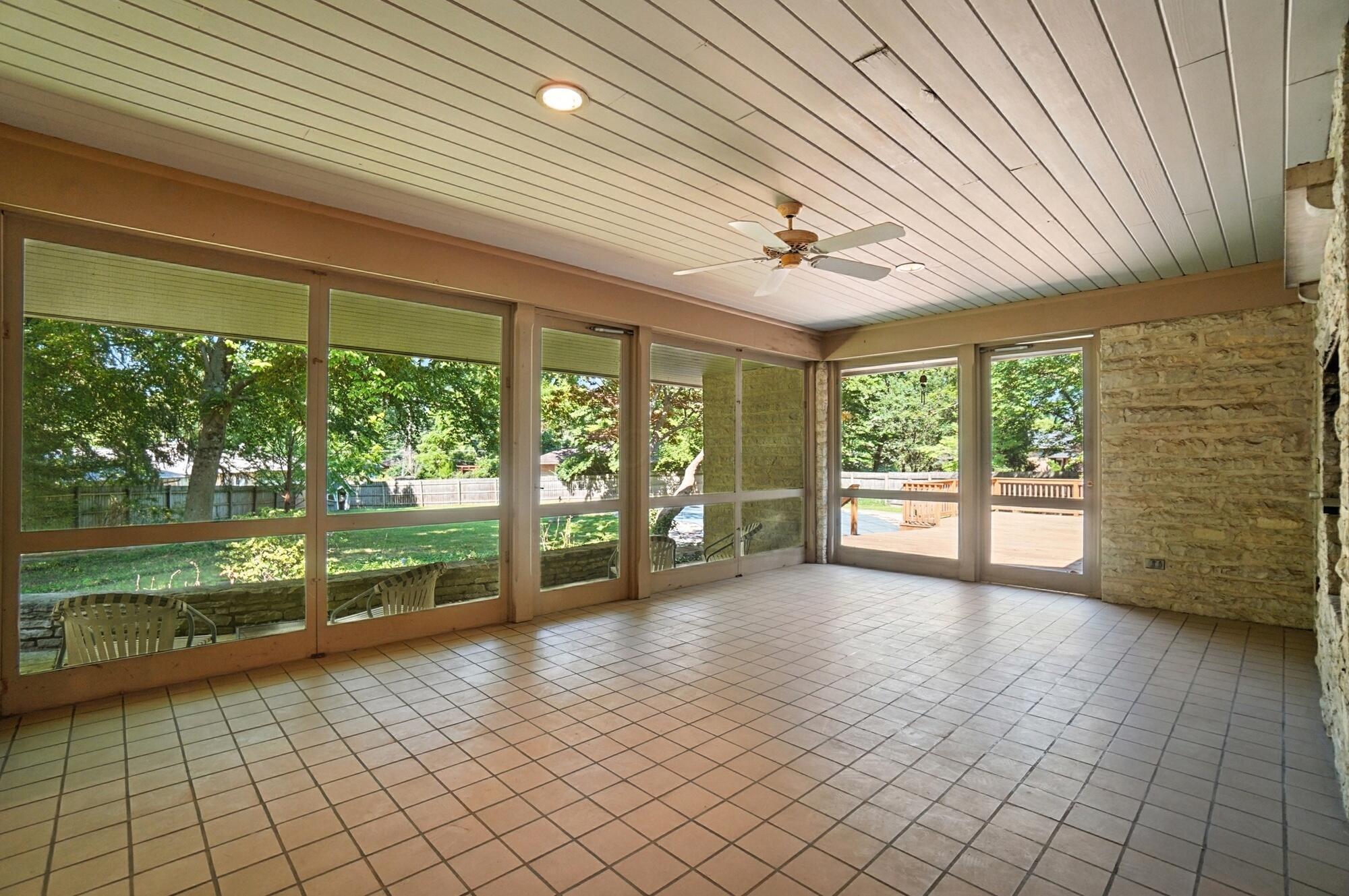 3885 Woodbridge Road Columbus, OH 43220 - Photo 124 of 158 120