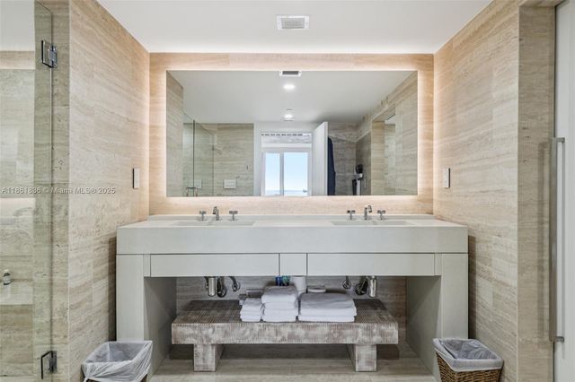 $6,300,000 | 102 24th Street, Unit 1440, Miami Beach, FL 33139