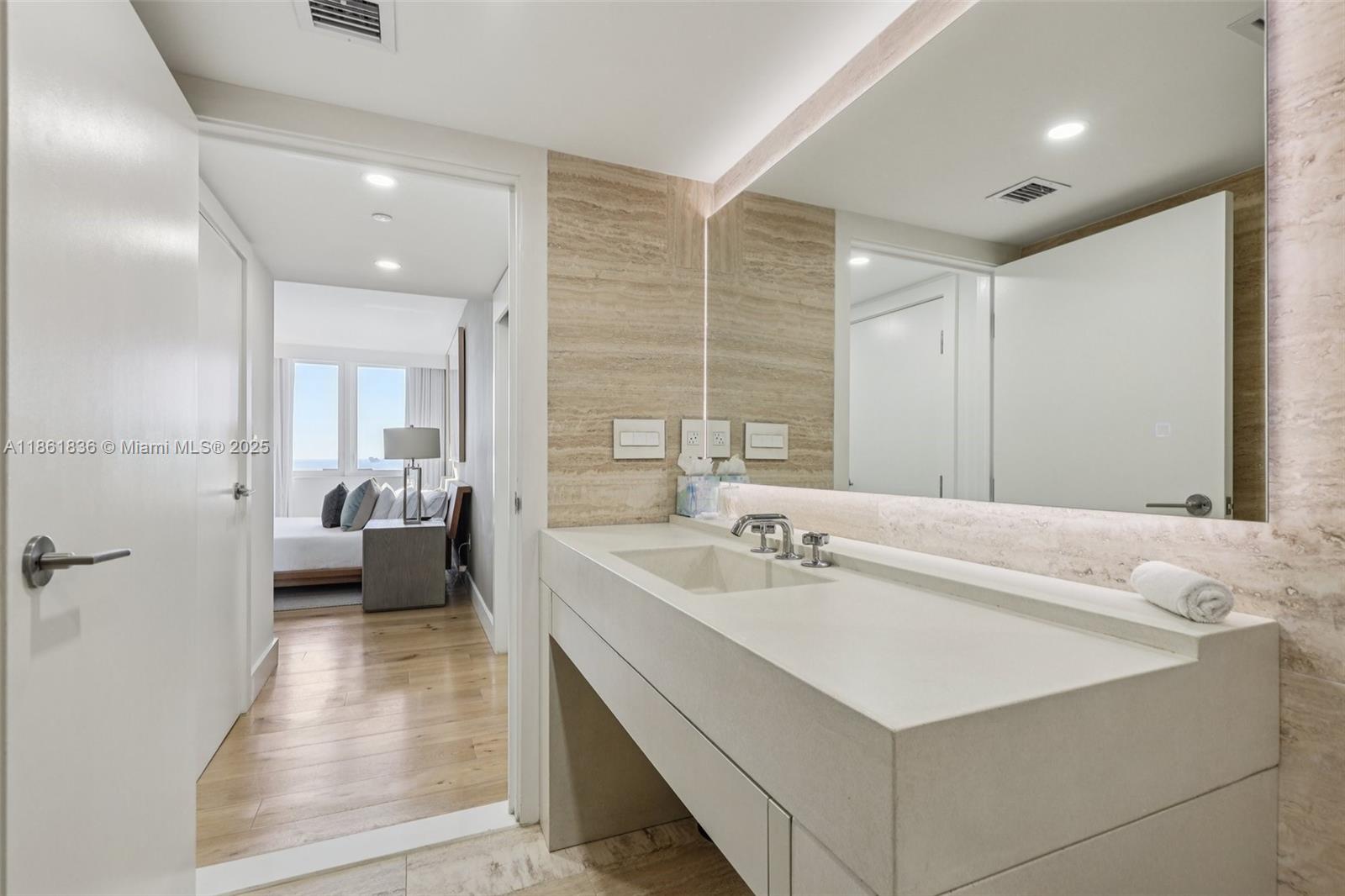 102 24th Street, Unit 1440 Miami Beach, FL 33139 - Photo 45 of 78