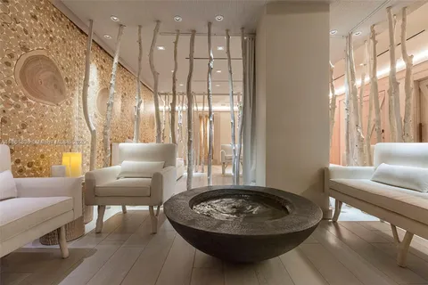 $6,300,000 | 102 24th Street, Unit 1440, Miami Beach, FL 33139