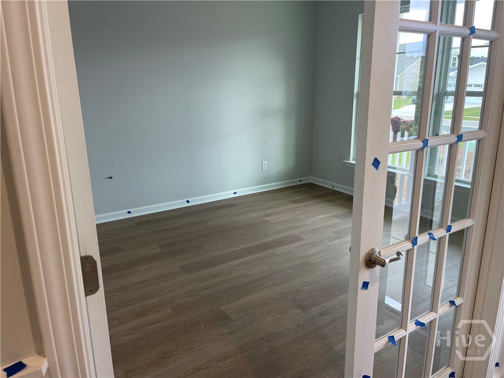 174 Champlain Drive Pooler, GA 31322 - Photo 2 of 28 Den/Study