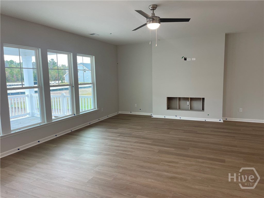 174 Champlain Drive Pooler, GA 31322 - Photo 7 of 28 Enormous Great Room