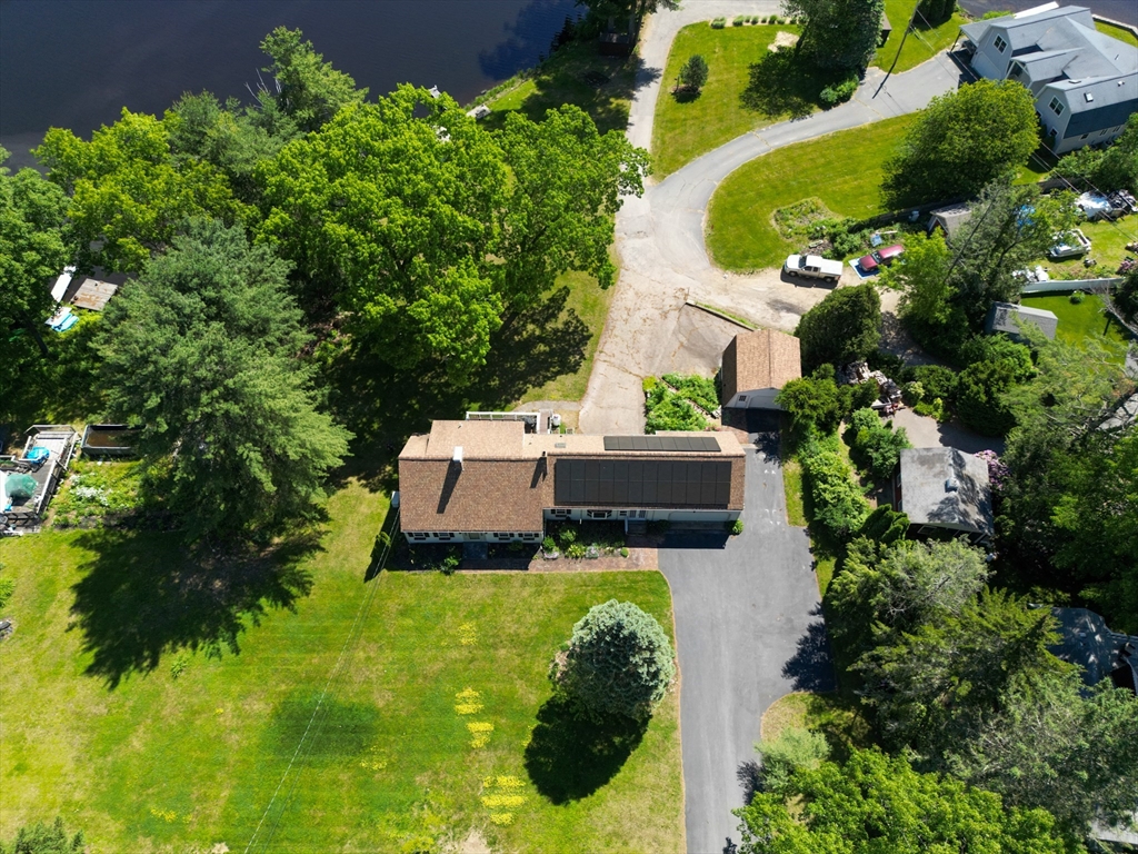 57 Shore Road North Brookfield, MA 01535 - Photo 5 of 40
