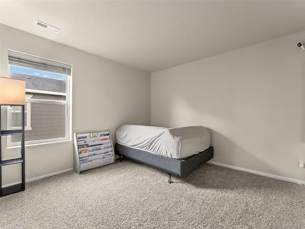 $460,000 | 940 Morning Glory Road, Henderson, CO 80640
