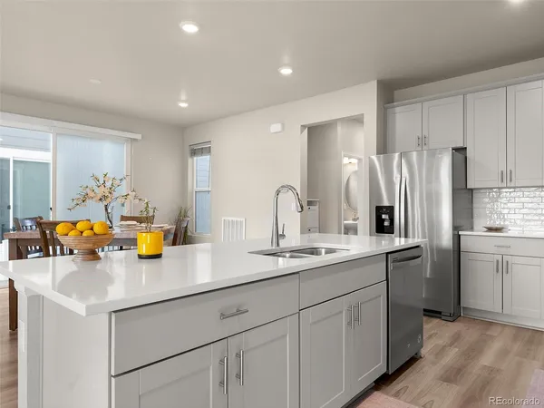 $460,000 | 940 Morning Glory Road, Henderson, CO 80640