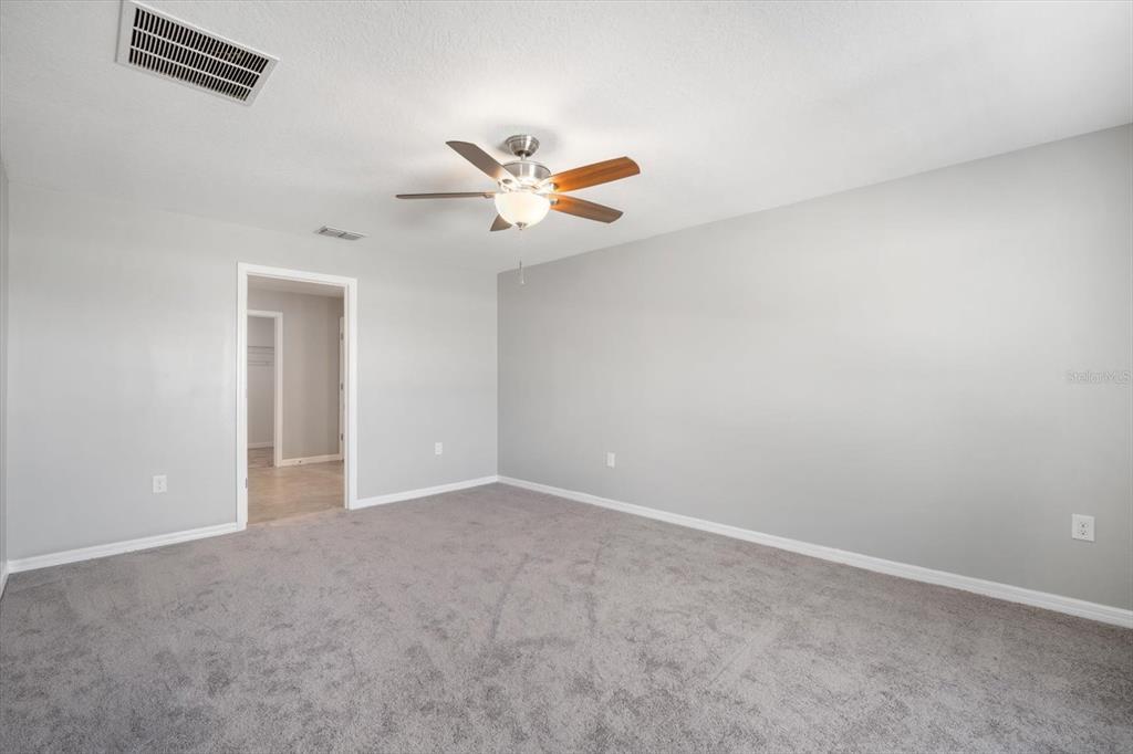 9607 Lemon Drop Loop Ruskin, FL 33573 - Photo 14 of 31 a view of an empty room