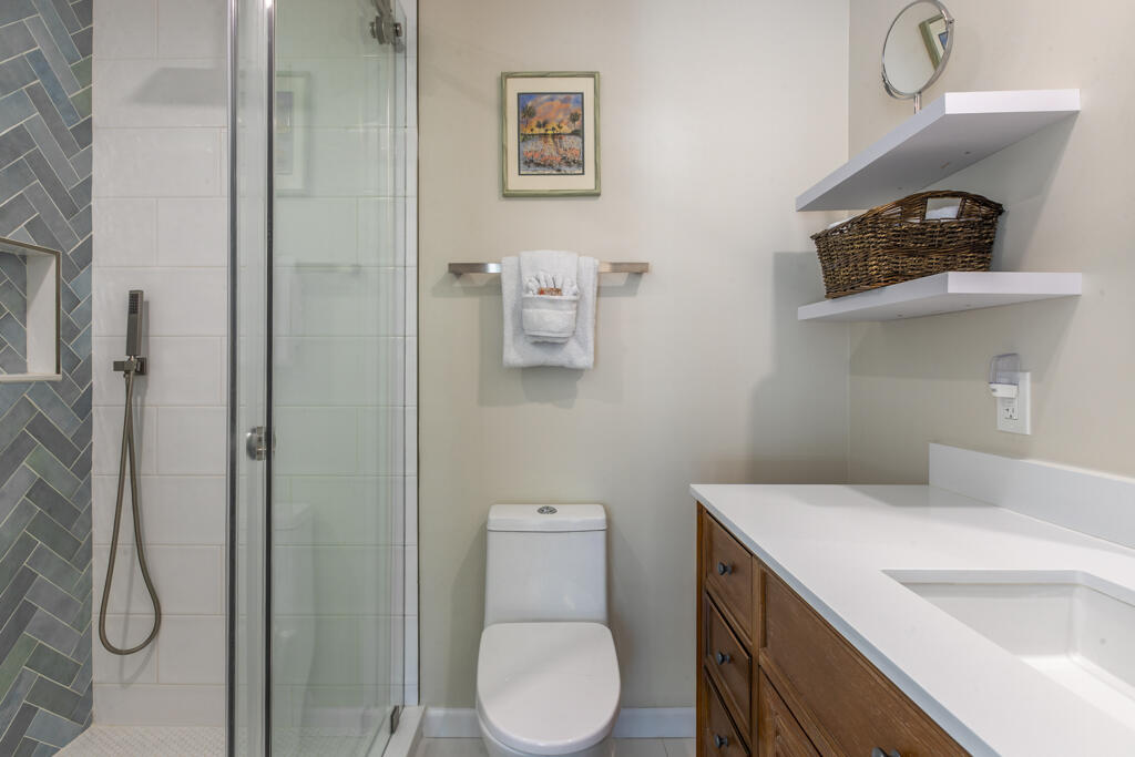 548 Porter Lane Key West, FL 33040 - Photo 16 of 28 548 Porter Lane Medium--38