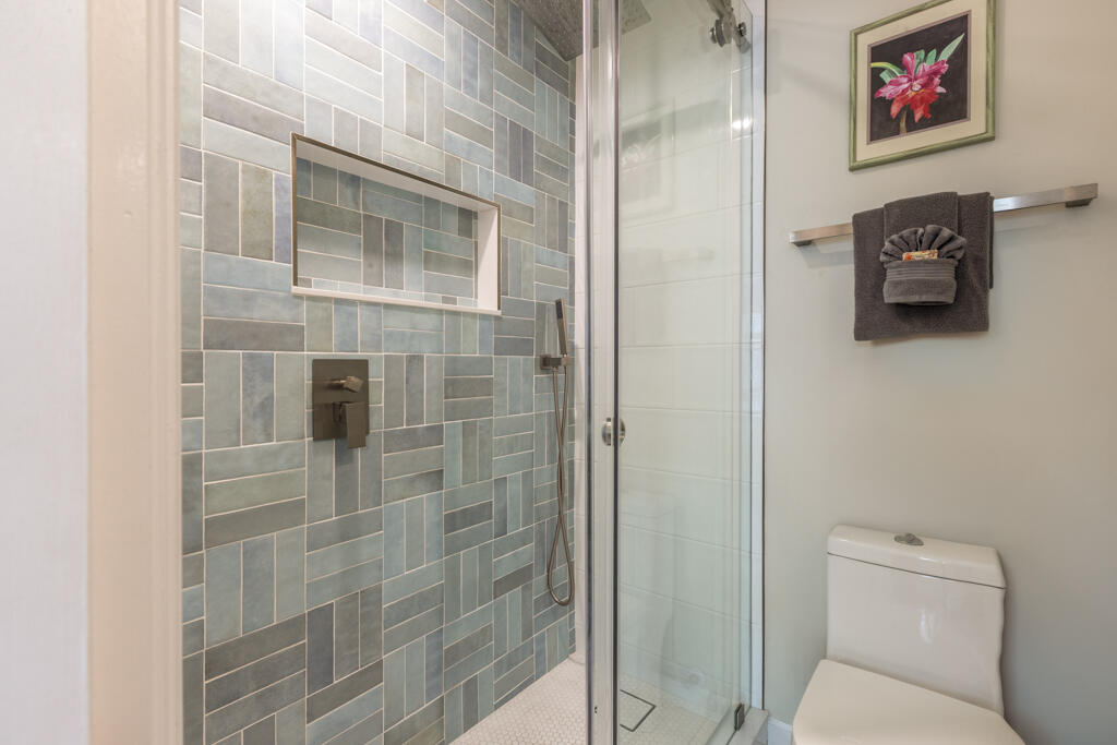 548 Porter Lane Key West, FL 33040 - Photo 23 of 28 548 Porter Lane Medium--49