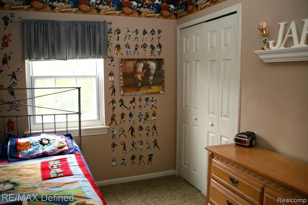957 Hadley Road Rochester, MI 48307 - Photo 13 of 23 #13.jpg