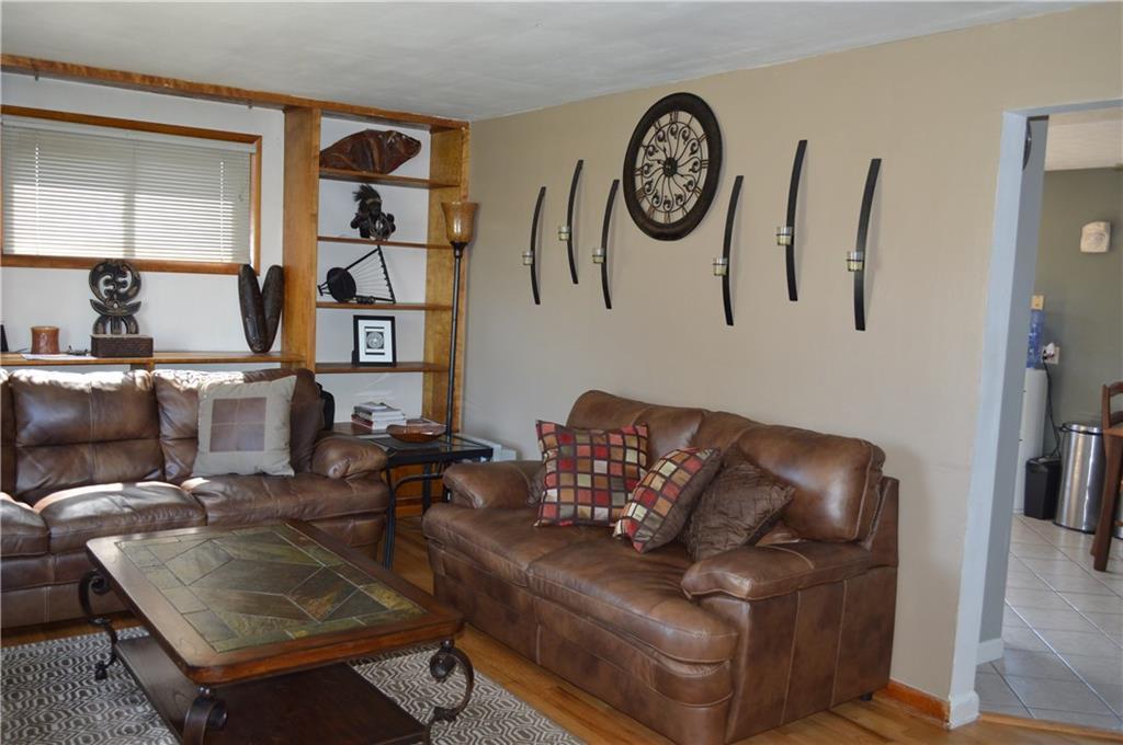 1147 Ferndale Lane Springfield, OH 45503 - Photo 2 of 15