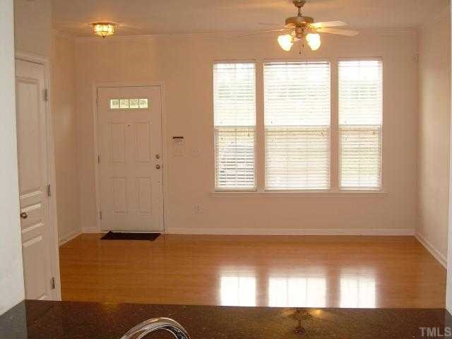 7606 Canvas Art Terrace Raleigh, NC 27617 - Photo 5 of 12