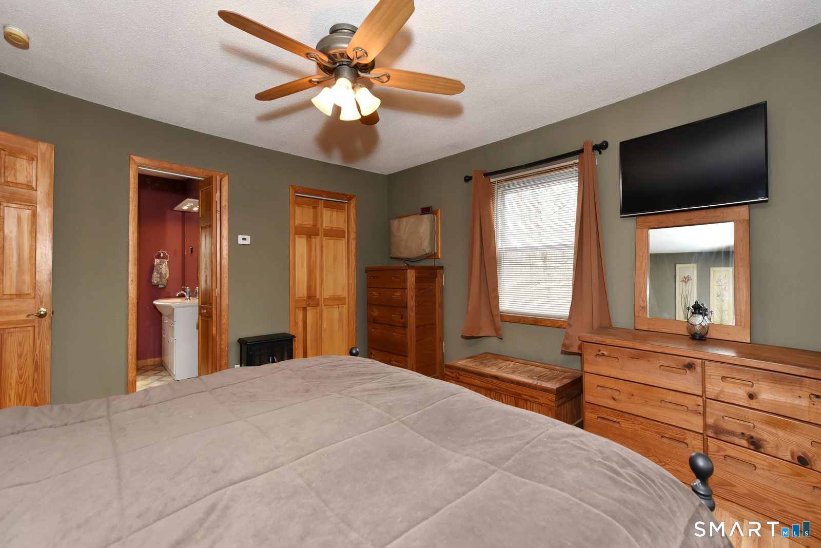 75 Childs Road East Hampton, CT 06424 - Photo 17 of 39