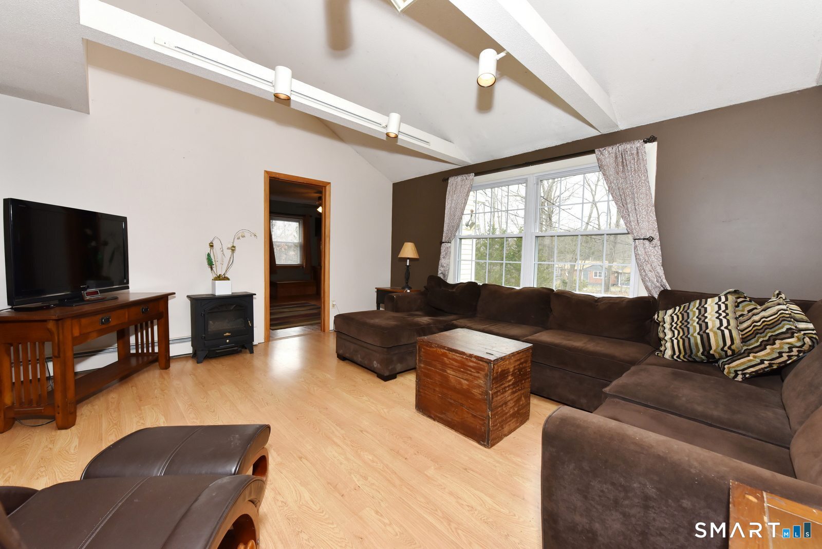 75 Childs Road East Hampton, CT 06424 - Photo 3 of 39