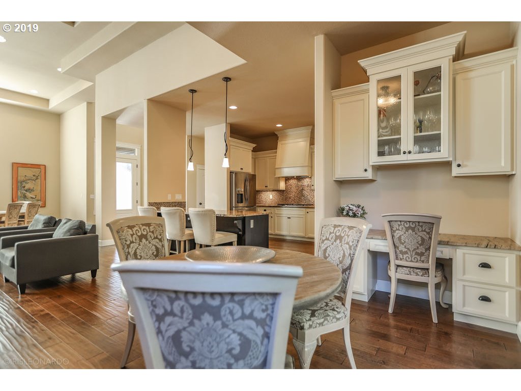 1110 Northwest Goodwin Street Camas, WA 98607 - Photo 12 of 30 Gallery Image 12