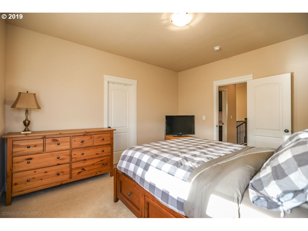 1110 Northwest Goodwin Street Camas, WA 98607 - Photo 24 of 30 Gallery Image 24
