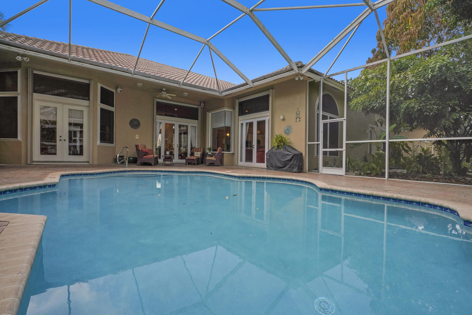21686 Fall River Drive Boca Raton, FL 33428 - Photo 28 of 41 Screened pool