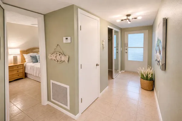 $2,350 | 2740 Southwest 22nd Avenue, Unit 1605, Delray Beach, FL 33445