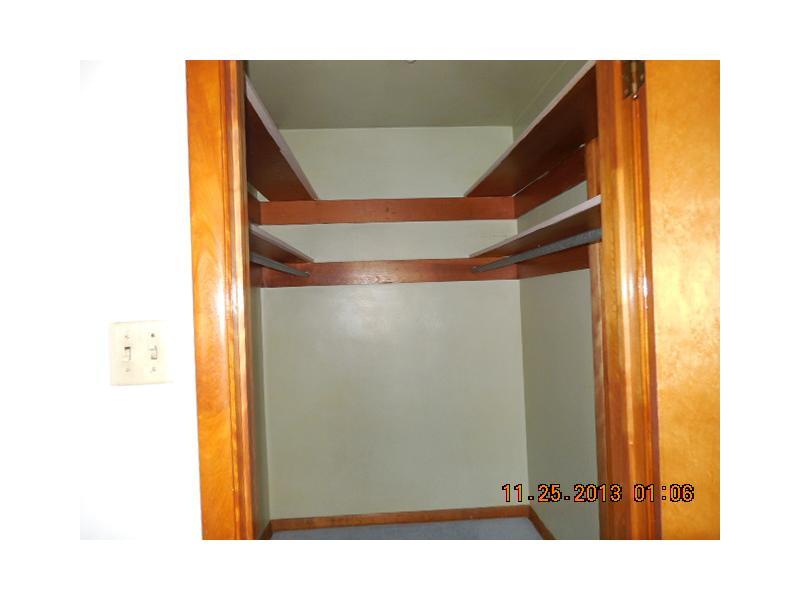 270 Meadowbrook Road Hermitage, PA 16148 - Photo 13 of 14 Other. WALK IN CLOSET IN HALLWAY