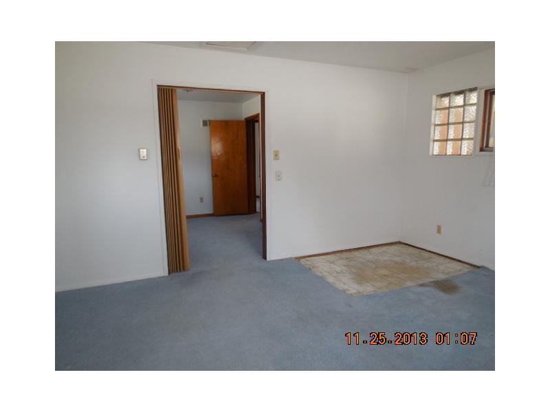 270 Meadowbrook Road Hermitage, PA 16148 - Photo 10 of 14 Bedroom.