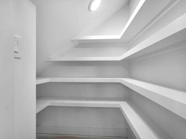 $2,500 | 1130 Miller Road, Sealy, TX 77474