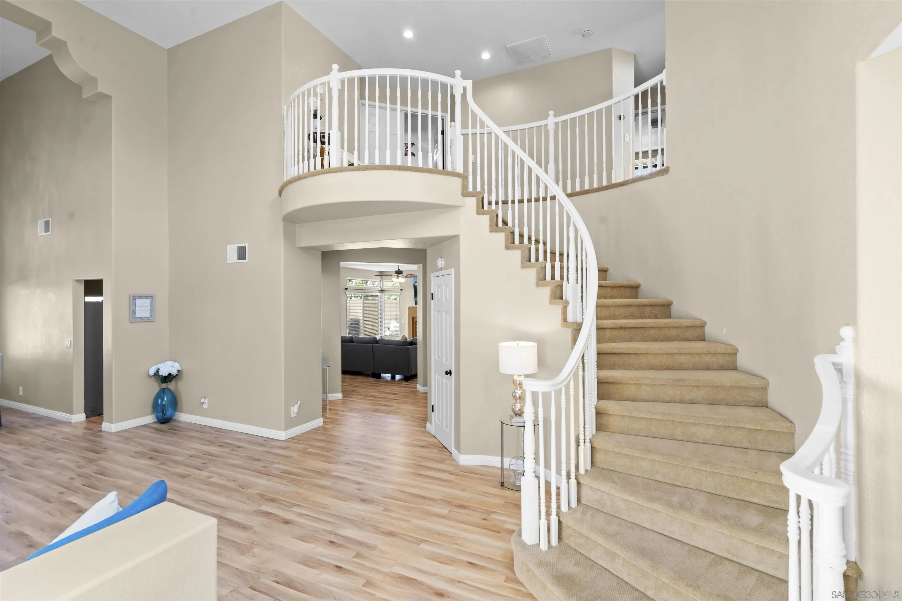 45632 Corte Lobos Temecula, CA 92592 - Photo 8 of 44