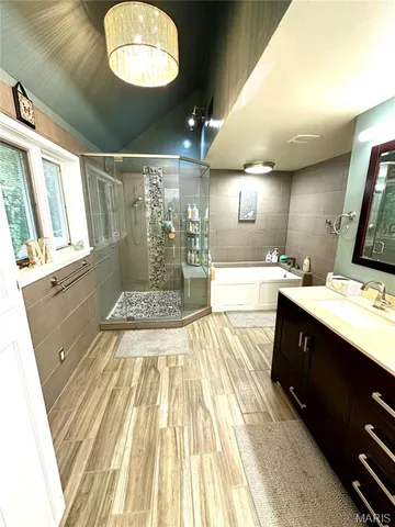 $687,500 | 616 Peironnet Circle, Cape Girardeau, MO 63701