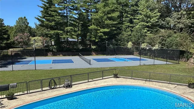 $687,500 | 616 Peironnet Circle, Cape Girardeau, MO 63701