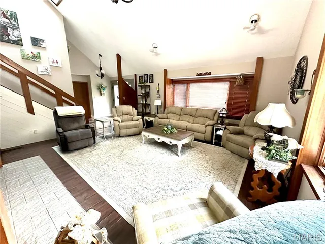 $687,500 | 616 Peironnet Circle, Cape Girardeau, MO 63701