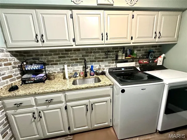 $687,500 | 616 Peironnet Circle, Cape Girardeau, MO 63701