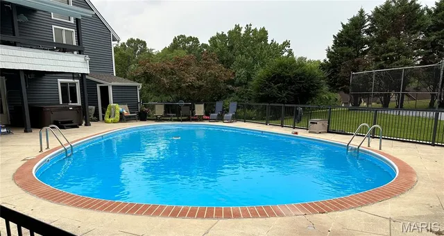 $687,500 | 616 Peironnet Circle, Cape Girardeau, MO 63701