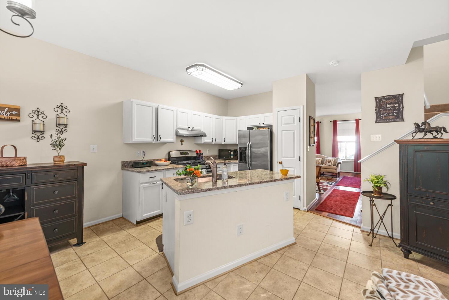 11483 Heritage Commons Way Reston, VA 20194 - Photo 13 of 47