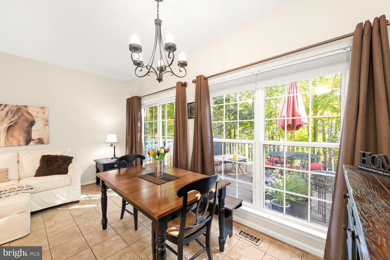 11483 Heritage Commons Way Reston, VA 20194 - Photo 15 of 47