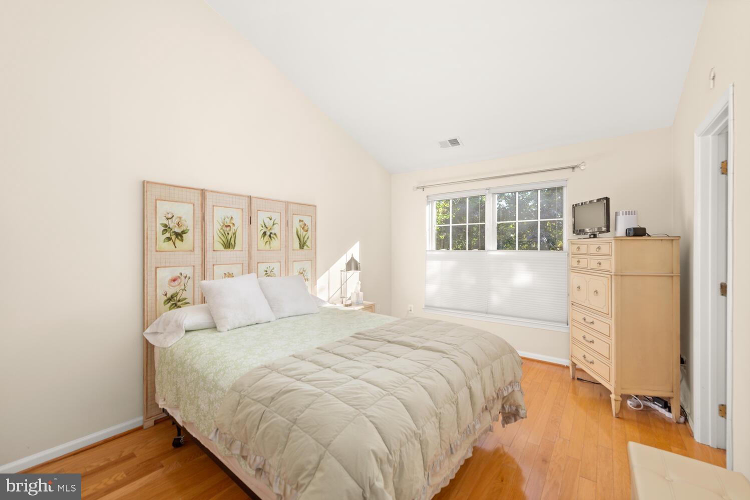 11483 Heritage Commons Way Reston, VA 20194 - Photo 22 of 47