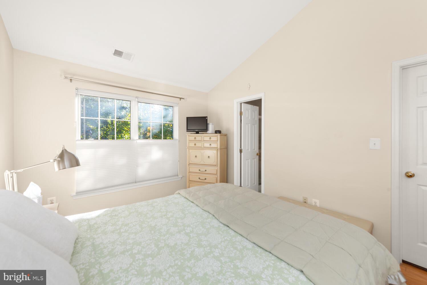 11483 Heritage Commons Way Reston, VA 20194 - Photo 23 of 47