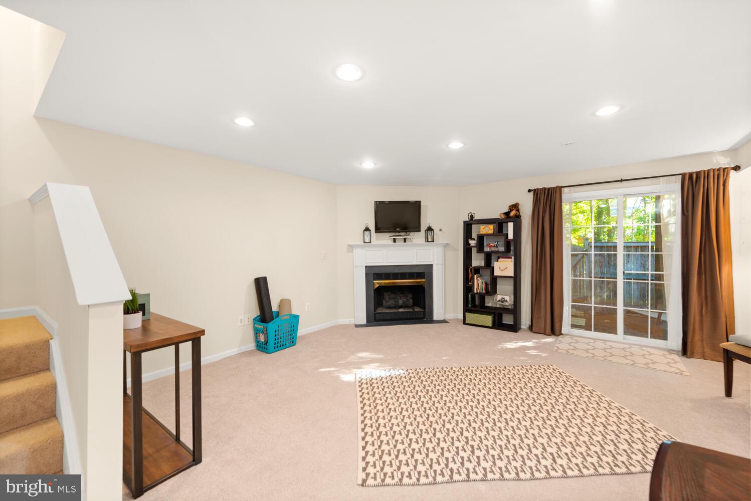 11483 Heritage Commons Way Reston, VA 20194 - Photo 28 of 47 Rec room, workout space, guest room