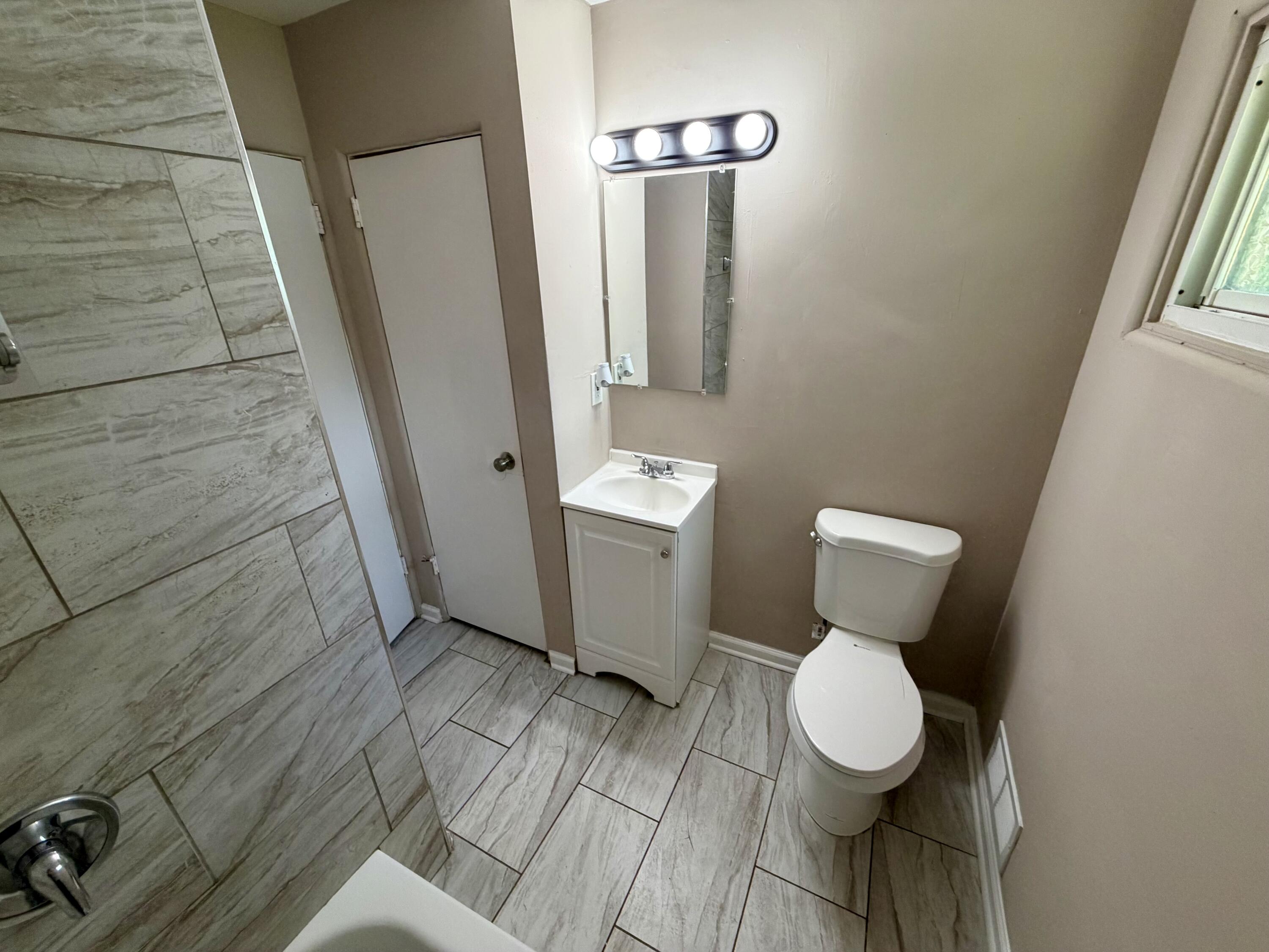 4841 Kentucky Street Gary, IN 46409 - Photo 17 of 18 3000x2250
