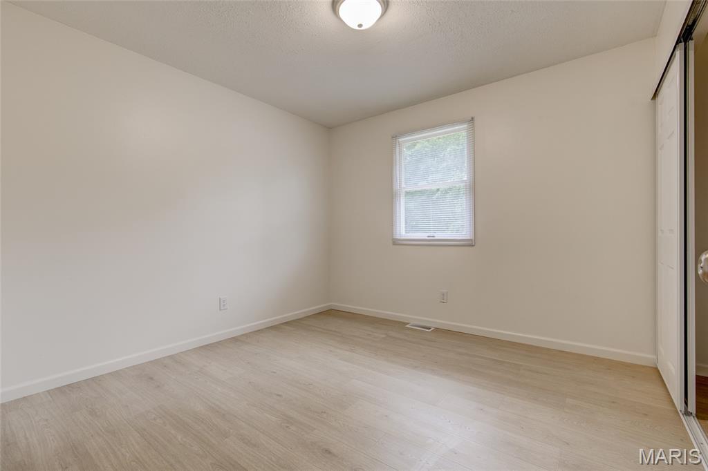 203 Pine Ridge Drive Godfrey, IL 62035 - Photo 13 of 26 Gallery Image 13