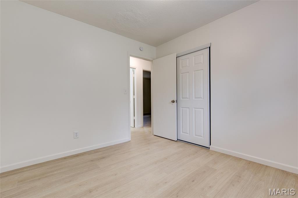 203 Pine Ridge Drive Godfrey, IL 62035 - Photo 9 of 26 Gallery Image 9