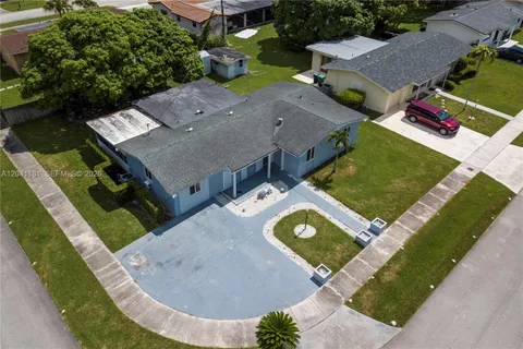 $799,000 | 8981 Southwest 127th Terrace, Miami, FL 33176