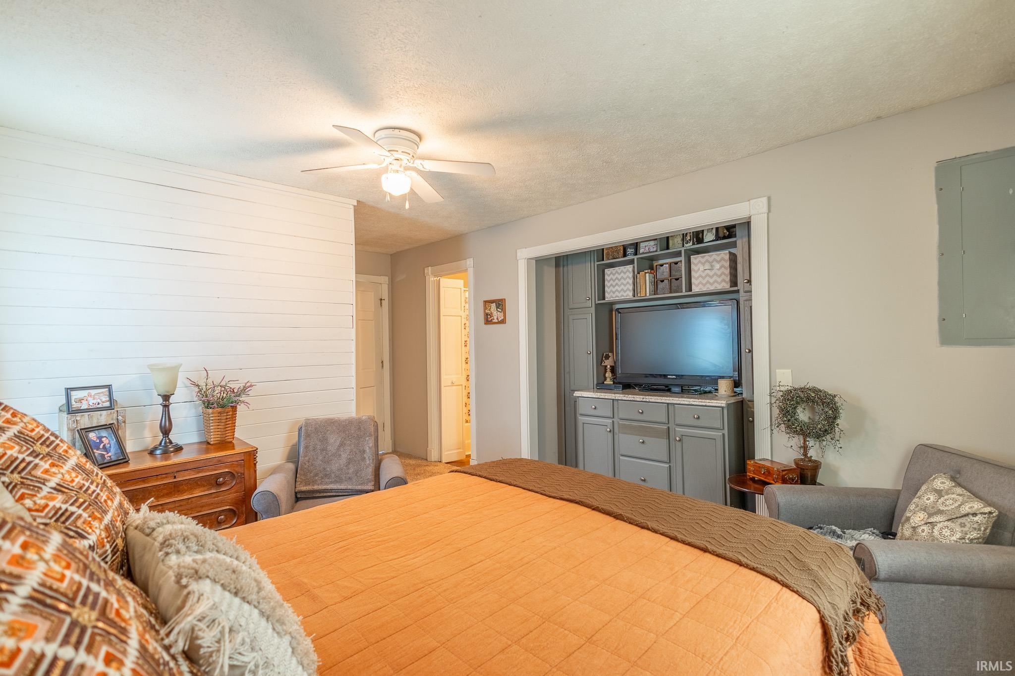 650 Woodville Road Mitchell, IN 47446 - Photo 17 of 35 Gallery Image 17