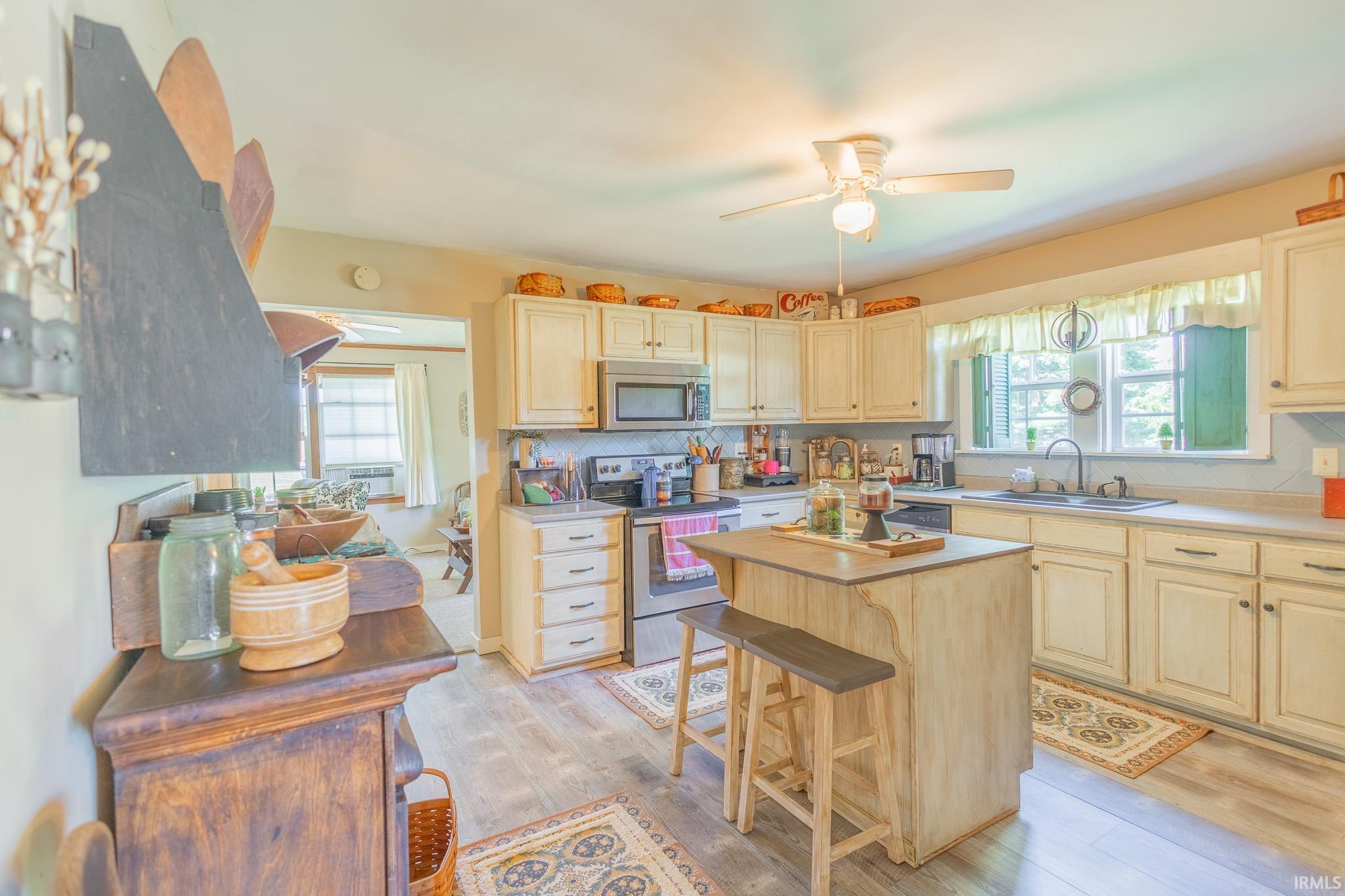 650 Woodville Road Mitchell, IN 47446 - Photo 8 of 35 Gallery Image 8