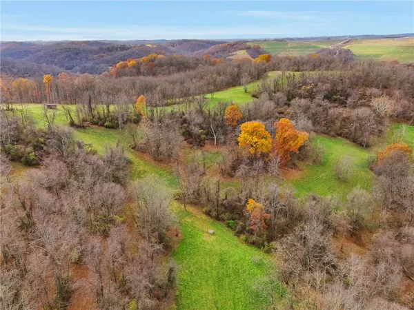 $749,900 | 327 Sugar Run Road, Waynesburg, PA 15370