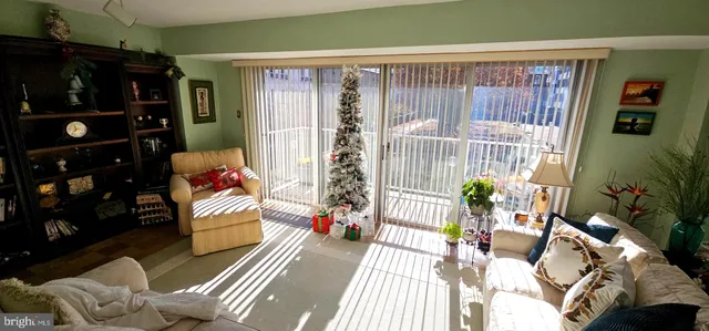 $534,900 | 510 N Street Southwest, Unit N233/234, Washington, DC 20024