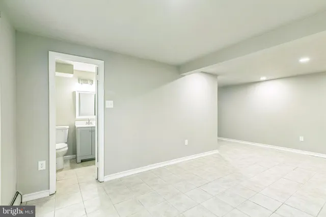 $455,000 | 15017 Alaska Road, Woodbridge, VA 22191