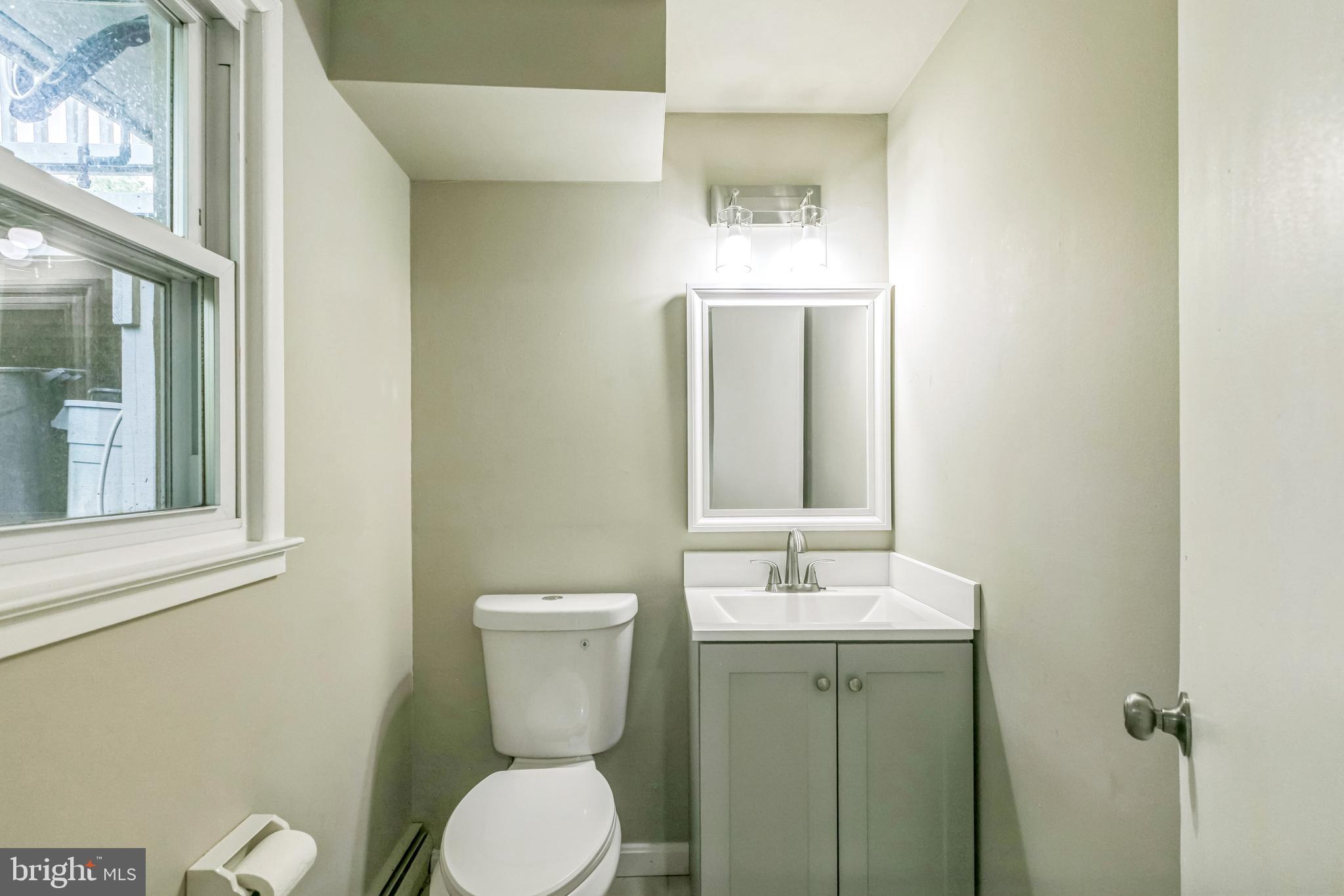 15017 Alaska Road Woodbridge, VA 22191 - Photo 14 of 21