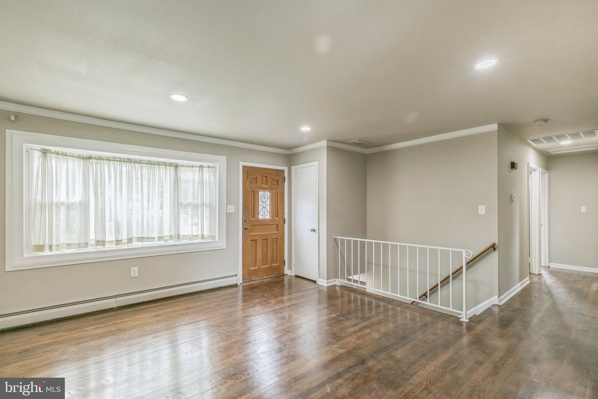 15017 Alaska Road Woodbridge, VA 22191 - Photo 4 of 21