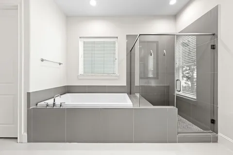 $599,000 | 5621 Cohn Meadow Lane, Houston, TX 77007